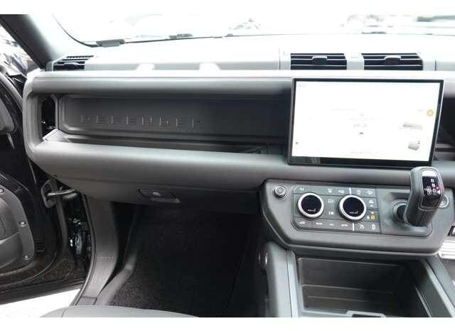 
								LAND ROVER DEFENDER 2025/1 full									