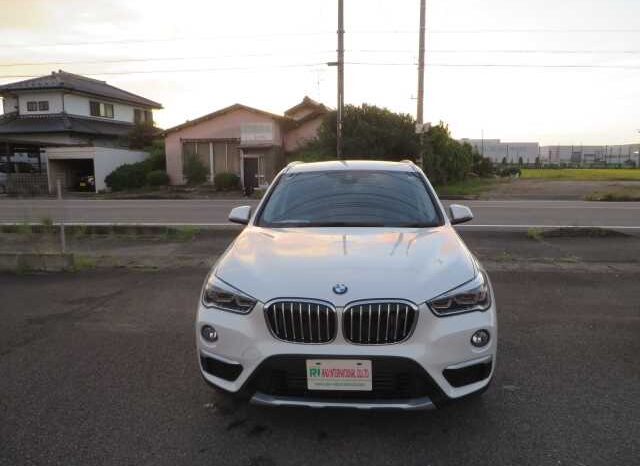 
								BMW X1 2019 x DRIVE 18D 4WD full									
