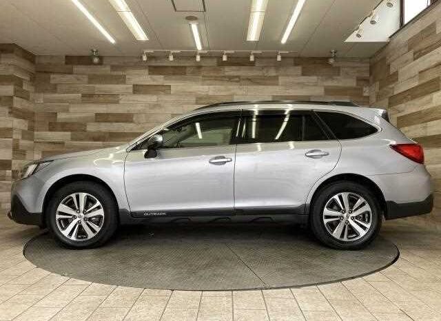 
								Subaru Outback 2021 full									