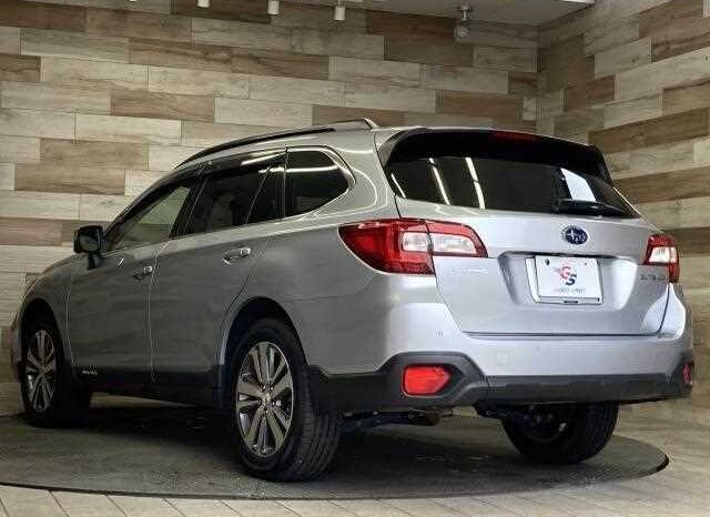 
								Subaru Outback 2021 full									