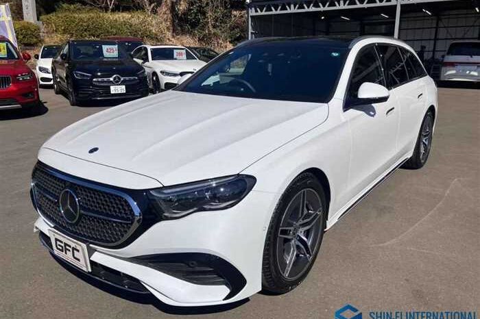 
								Mercedes-Benz E-Class 2024 full									