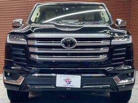 TOYOTA LAND CRUISER ZX 2023
