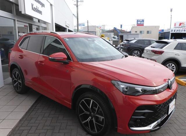 
								VOLKSWAGEN TIGUAN TDI 4MOTION R LINE 2025 full									